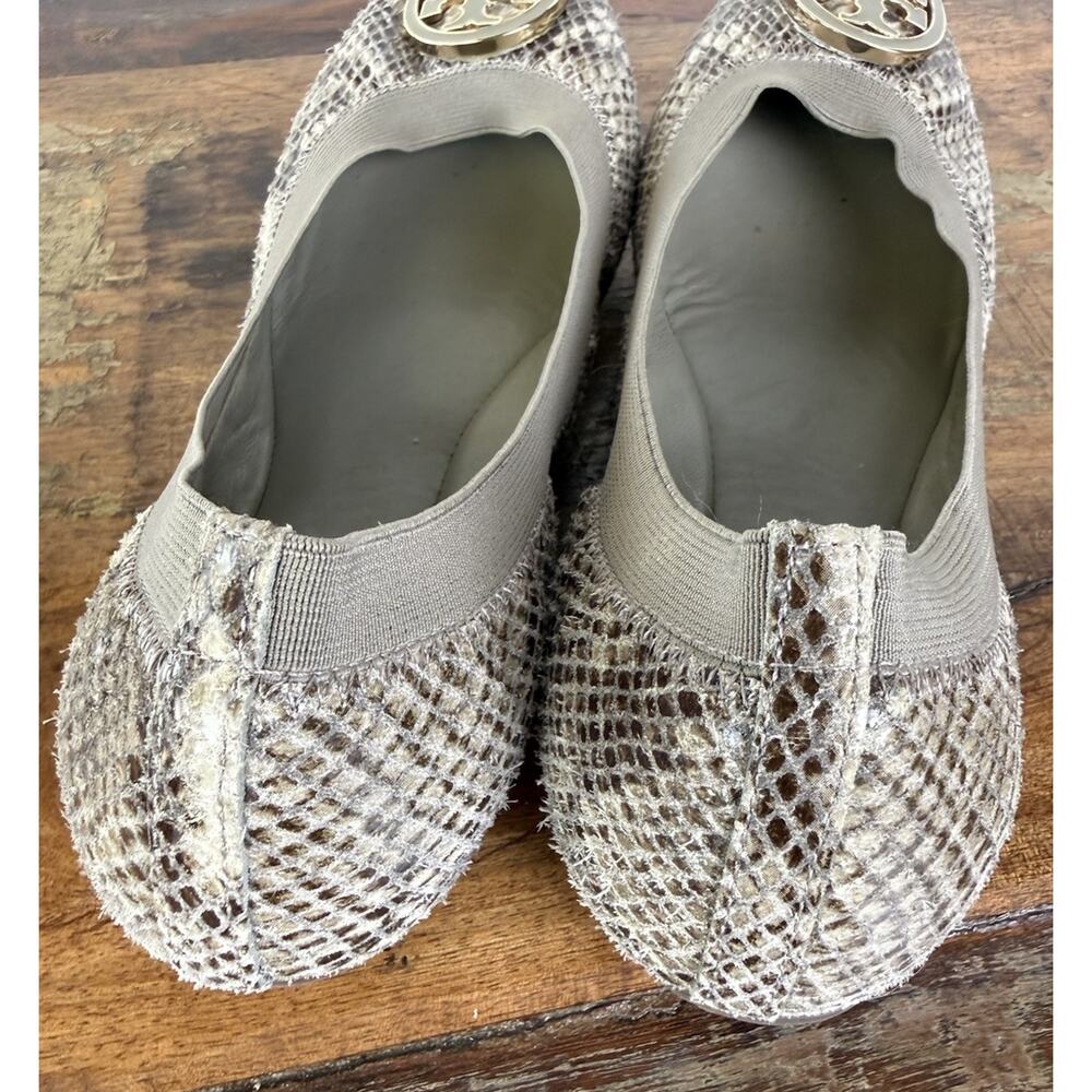 Tory Burch Reva Ballet Flats Haircalf Snakeskin Print Leather Shoes 7.5M Gold - Picture 5 of 16